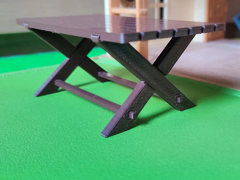 Bàn sân vườn cho đồ chơi Sylvanian Families - Image 2