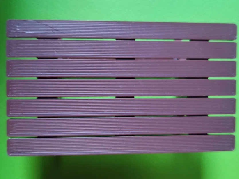 Bàn sân vườn cho đồ chơi Sylvanian Families - Image 5