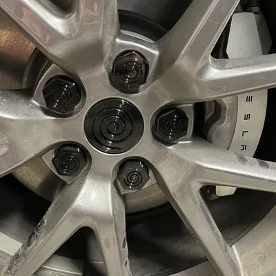 Tesla Model 3 - Nắp Trung Tâm và Nắp Ốc Bánh Xe Aero - Xoắn Ốc và Trơn