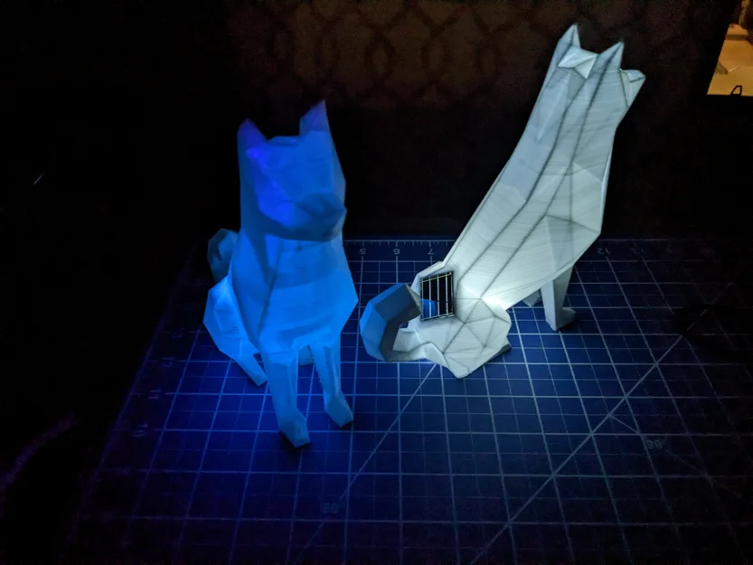 Đèn Lồng Năng Lượng Mặt Trời Chó Akita Mỹ Low Poly - Image 1