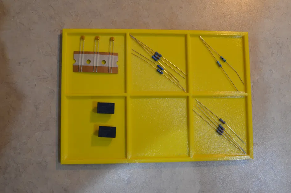 Khay Đựng Đồ Lặt Vặt Cho Ngăn Kéo - Image 3