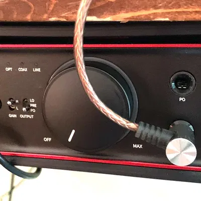 FiiO K7 Gắn Dưới Gầm Bàn