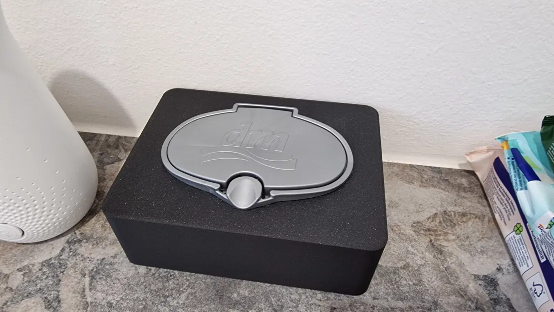 Hộp Khăn Ướt DM - Image 2