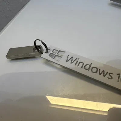 Móc Khóa Windows 10 Cho USB Cài Đặt