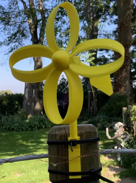 Chong Chóng Gió Bánh Xe Nước - Image 1