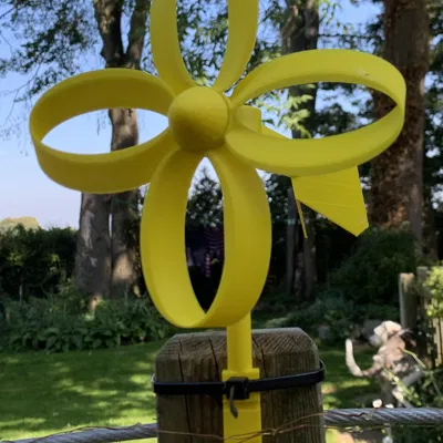 Chong Chóng Gió Bánh Xe Nước