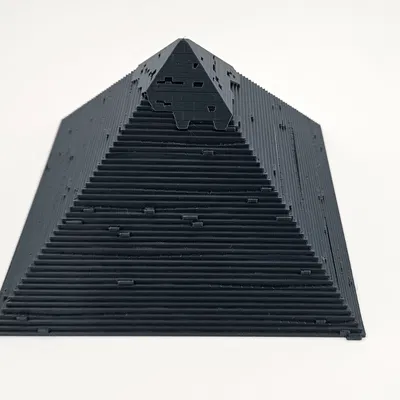 Mô Hình Kim Tự Tháp Chân Thật Dành Cho Người Khiếm Thị