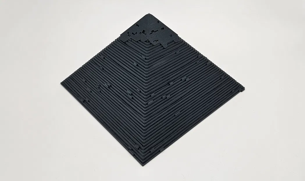 Mô Hình Kim Tự Tháp Chân Thật Dành Cho Người Khiếm Thị - Image 3