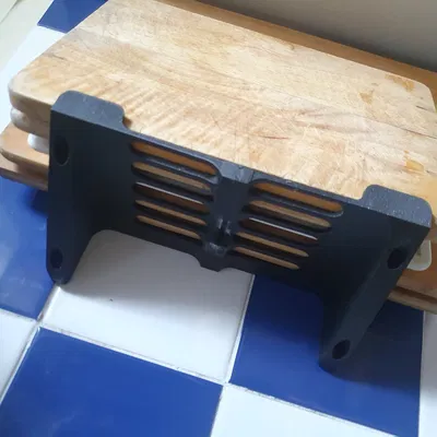 Kệ Treo Tường Để Thớt