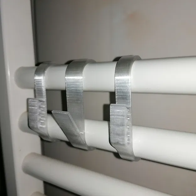 2 Móc Treo Khăn Tắm Cho Giá Sưởi Phòng Tắm (PLA) - Image 1