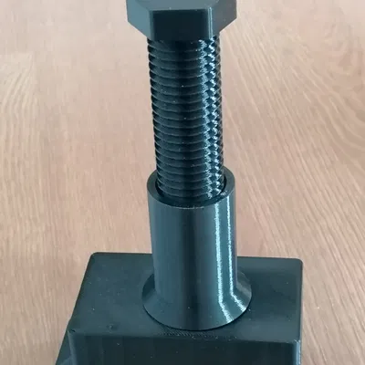 Chân đế vững chắc cho tủ bếp Ikea Metod