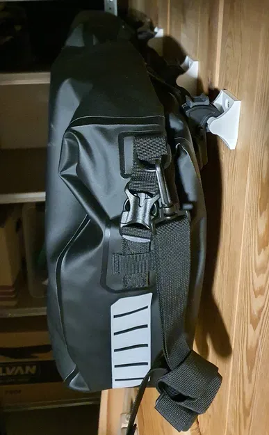 Giá Treo Tường Đơn Giản Cho Túi Xe Đạp - Image 3