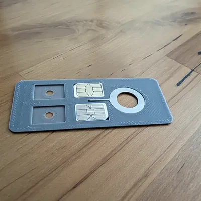 Hộp Đựng SIM và Dụng Cụ Du Lịch