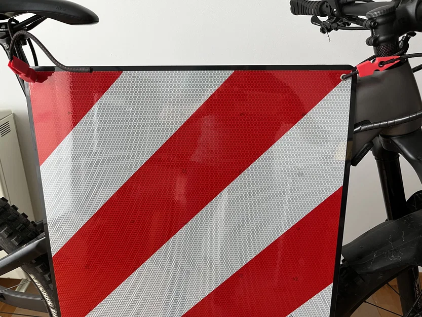 Kẹp Dây Thun - Image 12