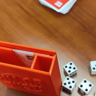 Hộp Đựng Bài & Xúc Xắc Game Fill or Bust