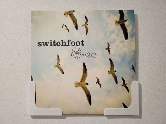 Giá Treo Tường Đĩa Vinyl (Dùng Miếng Dán Command) - Image 1