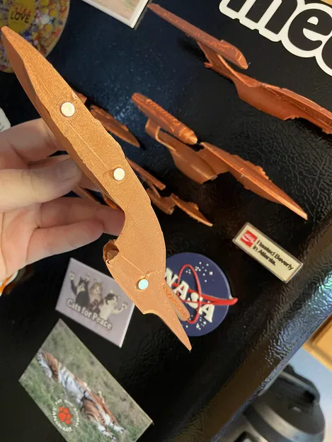 Mô hình Treo Tường Từ Enterprise (Star Trek) - Giờ Thêm 38% Chất Enterprise! - Image 3