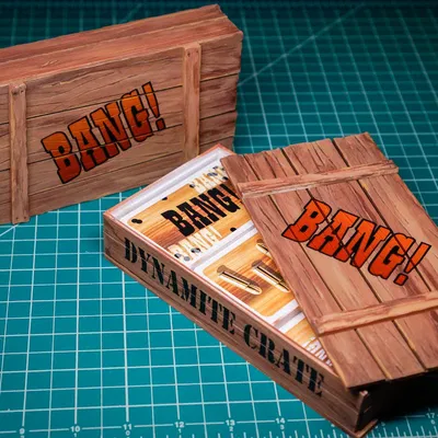 Hộp Đựng Thẻ Bài Bang