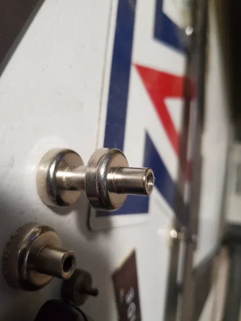 Kệ Nam Châm Đựng Cờ Lê - Image 4