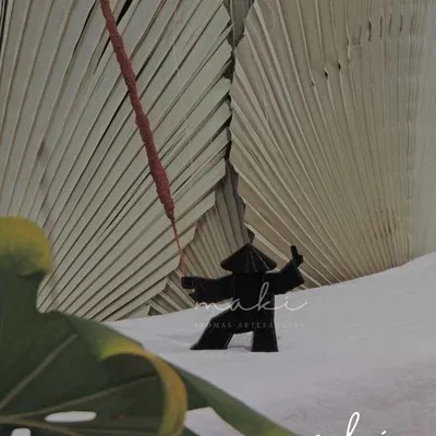 Chân cắm nhang Samurai theo phong cách Pinterest