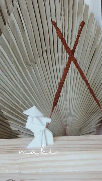 Chân cắm nhang Samurai theo phong cách Pinterest - Image 3