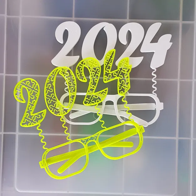 2024 Kính Lò Xo Bobbleheands - Image 1