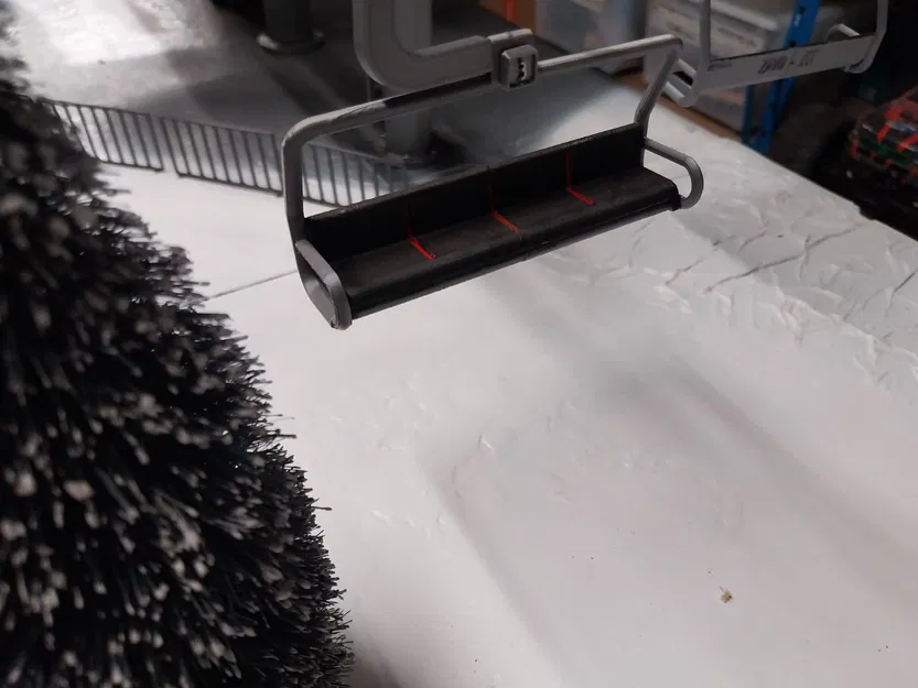 Ghế cáp treo dựa trên Doppelmayr D-line 4 chỗ - Image 1