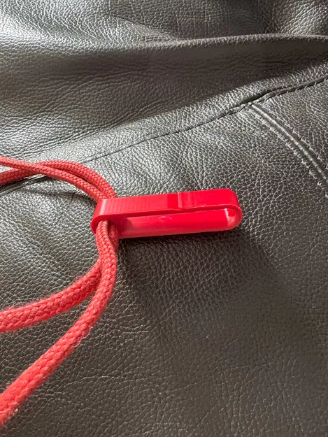 Kẹp Ba Lô Có Dây Rút - Image 2