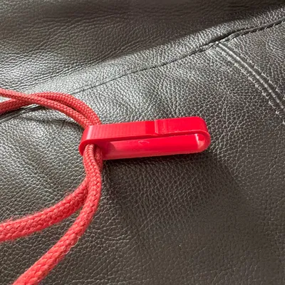 Kẹp Ba Lô Có Dây Rút