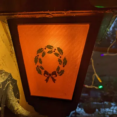 Tấm kính đèn hiên nhà mừng lễ - Vòng nguyệt quế Holly