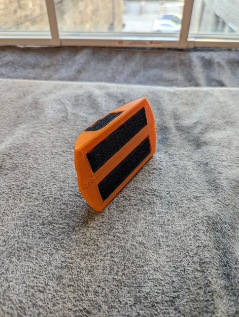 Chuột chà nhám có rãnh dán gai - Image 2