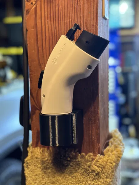 Lectron - Đế Gắn Tường Adapter Sạc Tesla(NACS) sang J1772 - Image 1