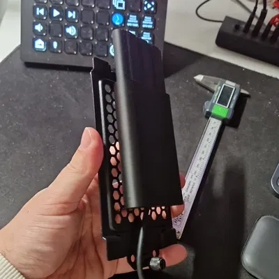 Dock O11 Dynamic Evo cho Samsung T7 Shield