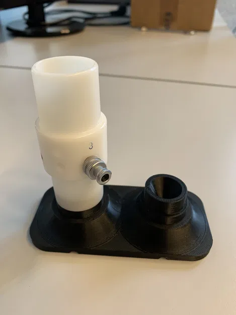 Chân Đế Đôi Cho Đầu Nối VO2 - Image 1