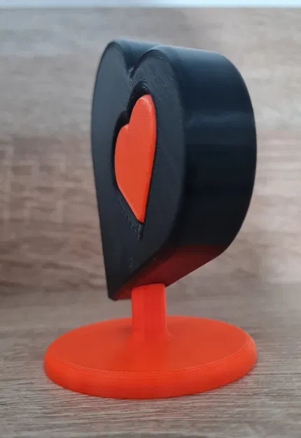 Mô hình "Trái tim trong Trái tim" - Image 4