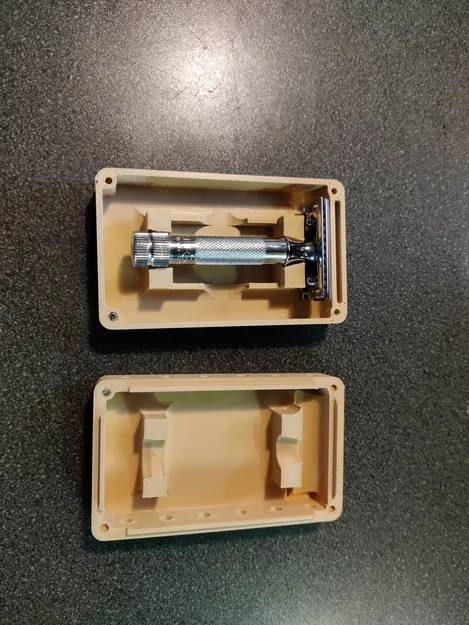 Hộp đựng du lịch Merkur 34c - Image 1