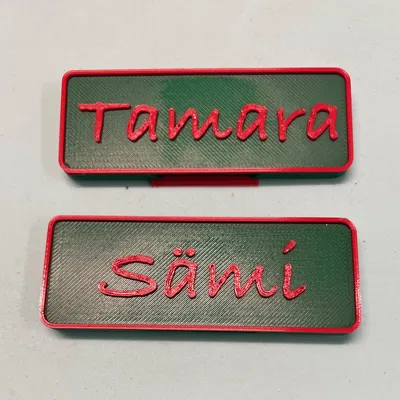 Bảng tên (bán) chuyên nghiệp có kẹp và/hoặc nam châm