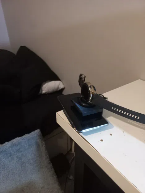 Giá đỡ Samsung Galaxy s10 5g - Điện thoại và Đồng hồ - Image 1