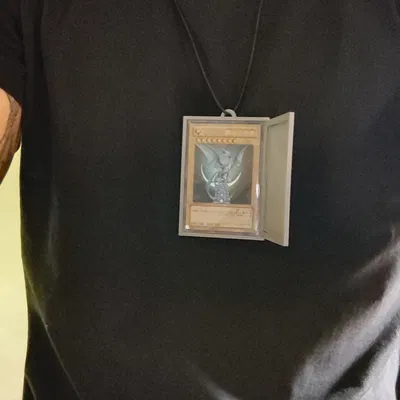 Mặt dây chuyền thẻ bài Yu-Gi-Oh!