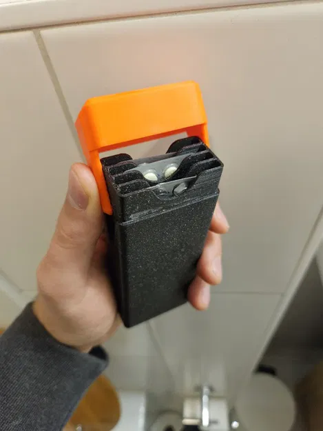 Hộp đựng thuốc (hoặc thuốc kinh nguyệt) - Image 1