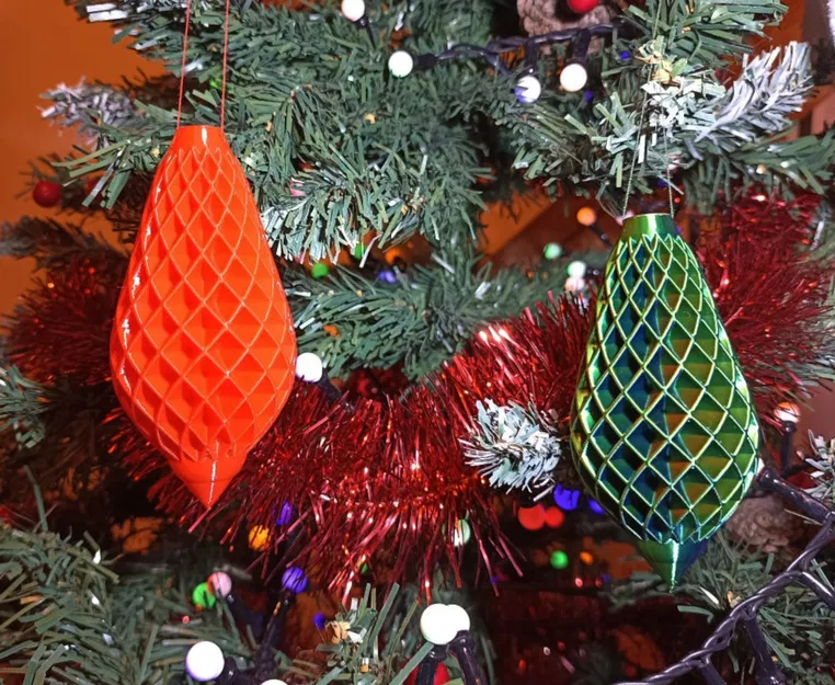 Quả Châu Giáng Sinh Hình Nón Thông - Image 1