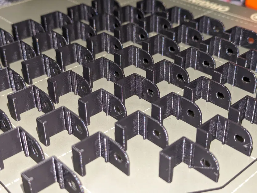 Kẹp Dải Đèn LED Tối Giản Góc 90 Độ - Image 2