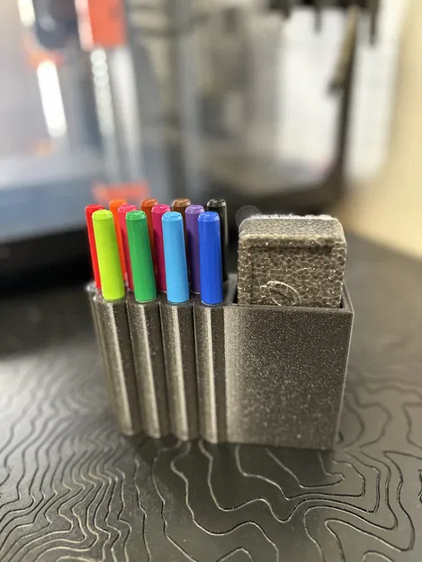 Hộp Đựng Bút Lông Xóa Được & Cục Tẩy - Image 1