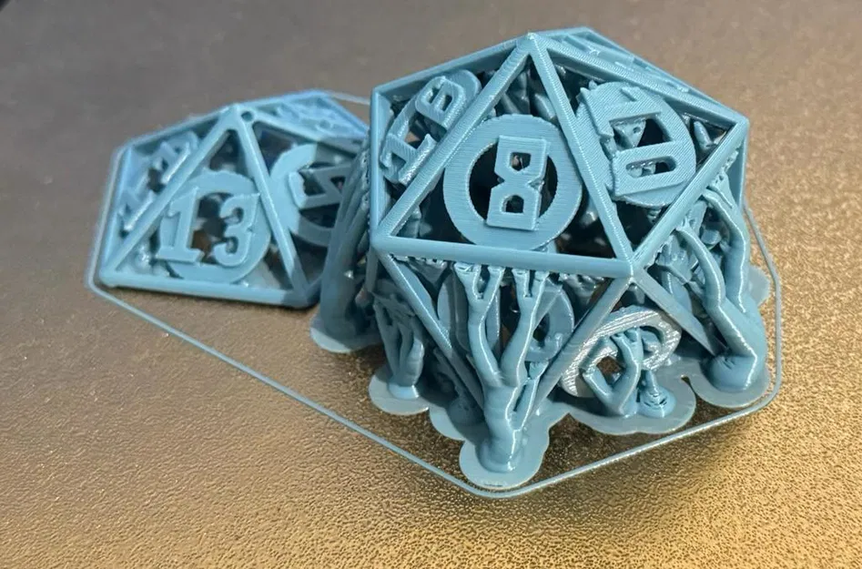 Quả Trang Trí & Xúc Xắc D20 Rỗng Ruột Đón Lễ - Image 4