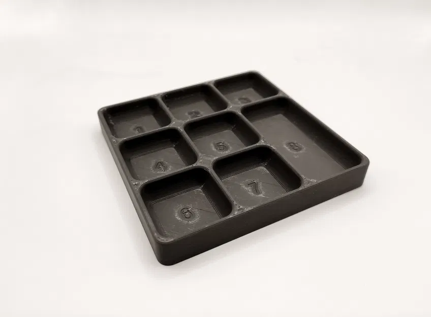 Khay đựng ốc vít có nam châm - Image 1