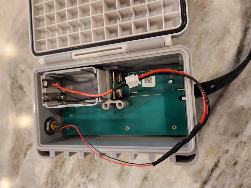 Flume 2 Có Nắp Chặt và Dùng Pin Nối Dây - Image 2