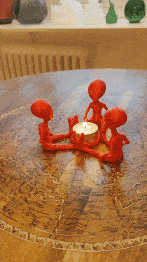 Chân Nến Tealight Hình Người Ngoài Hành Tinh