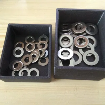 Hộp đựng ốc, vít, bu lông