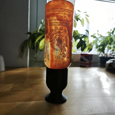 Chân Đế Sriracha Để Bàn