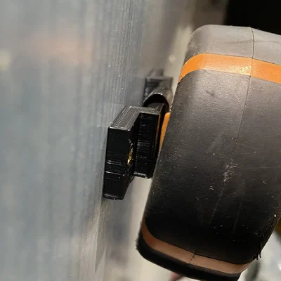 Giá Treo Thước Dây Đơn Giản